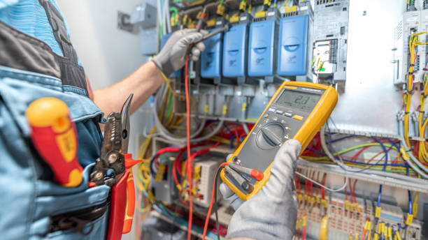 Best Affordable Emergency Electrician  in Biscayne Park, FL